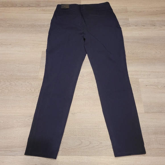 Dalia Classic Fit Pant - Picture 5 of 10